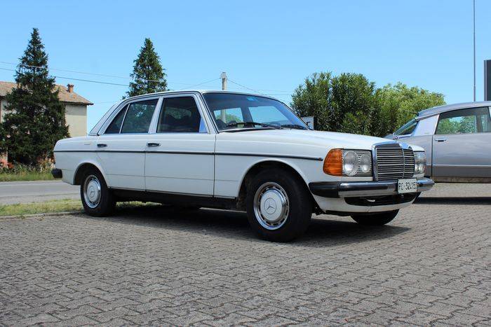 Mercedes Benz 123er Oldtimer Kaufen Classic Trader