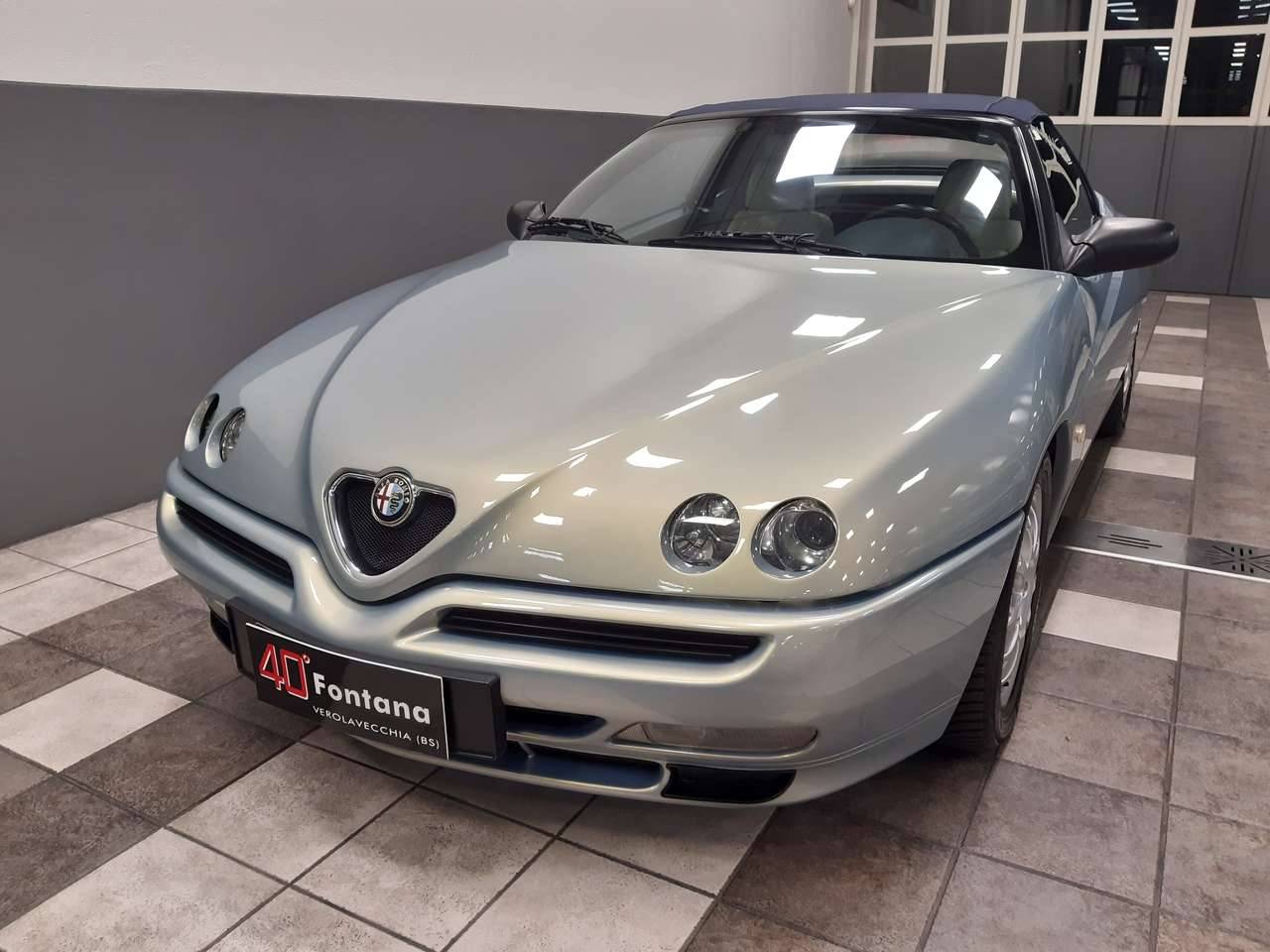 Alfa Romeo Spider 3.0 V6 24V