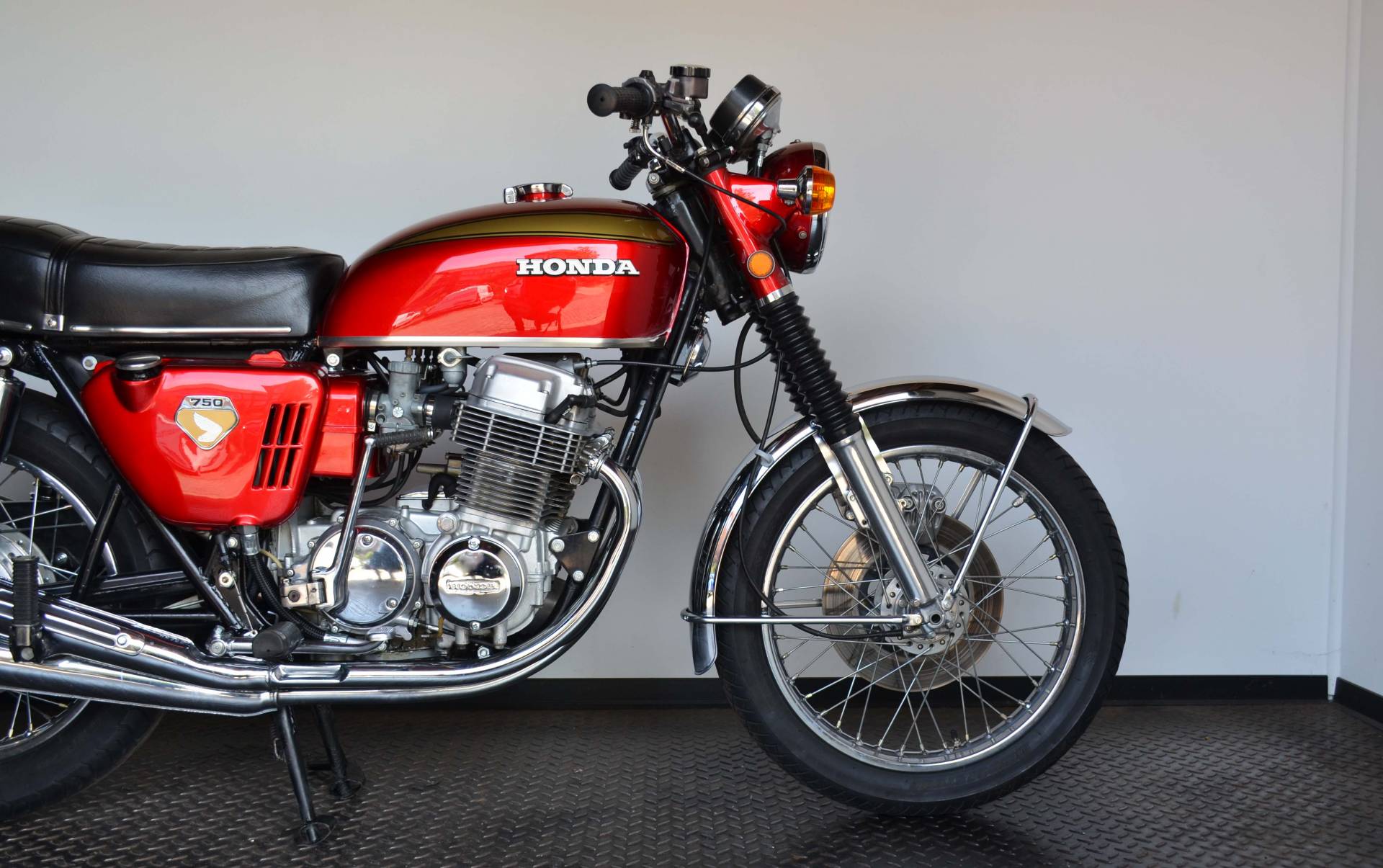 For Sale: Honda CB 750 Four K0 (1969) offered for AUD 23,911