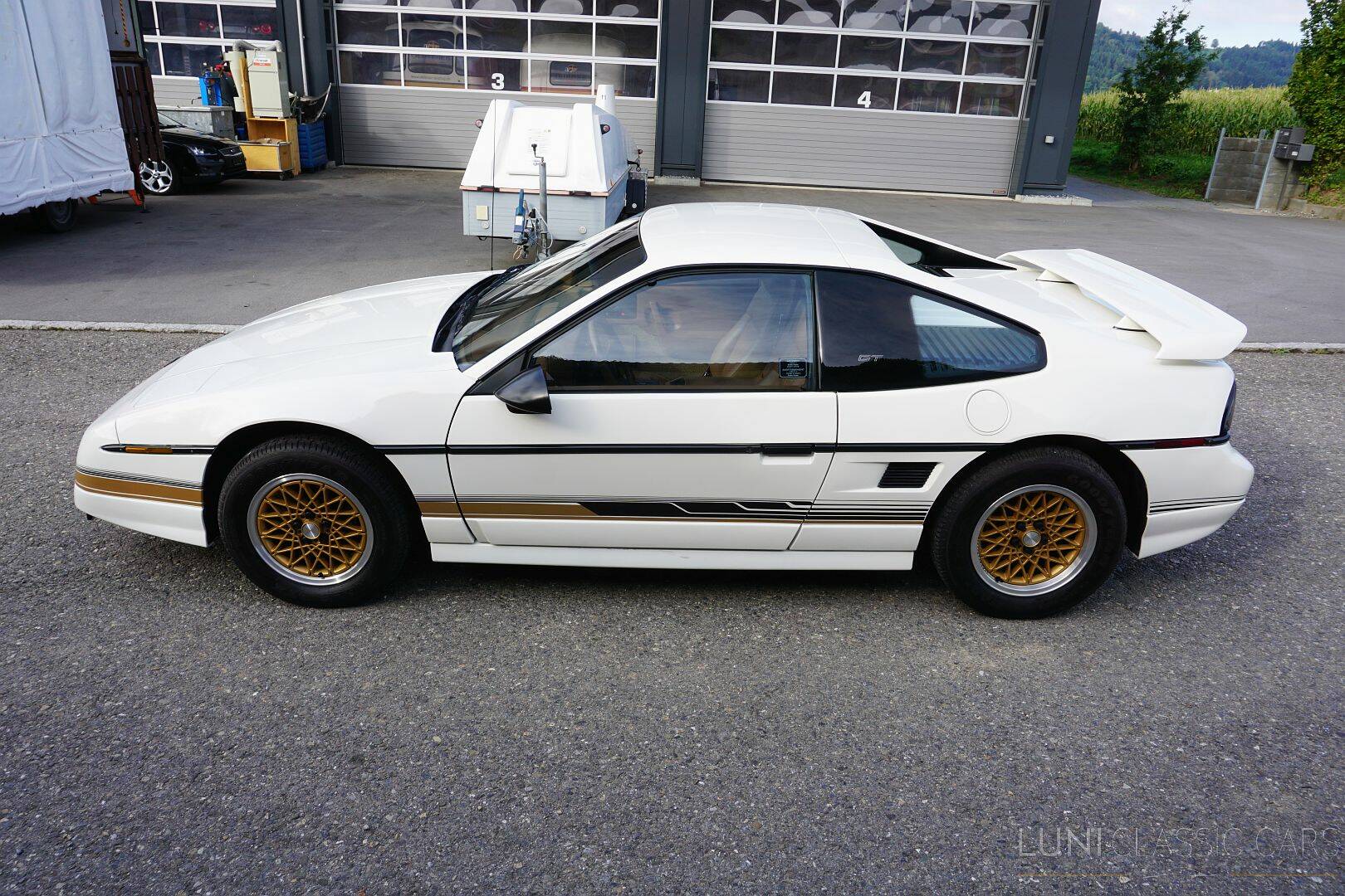 1988 Pontiac Fiero GT, foto 3