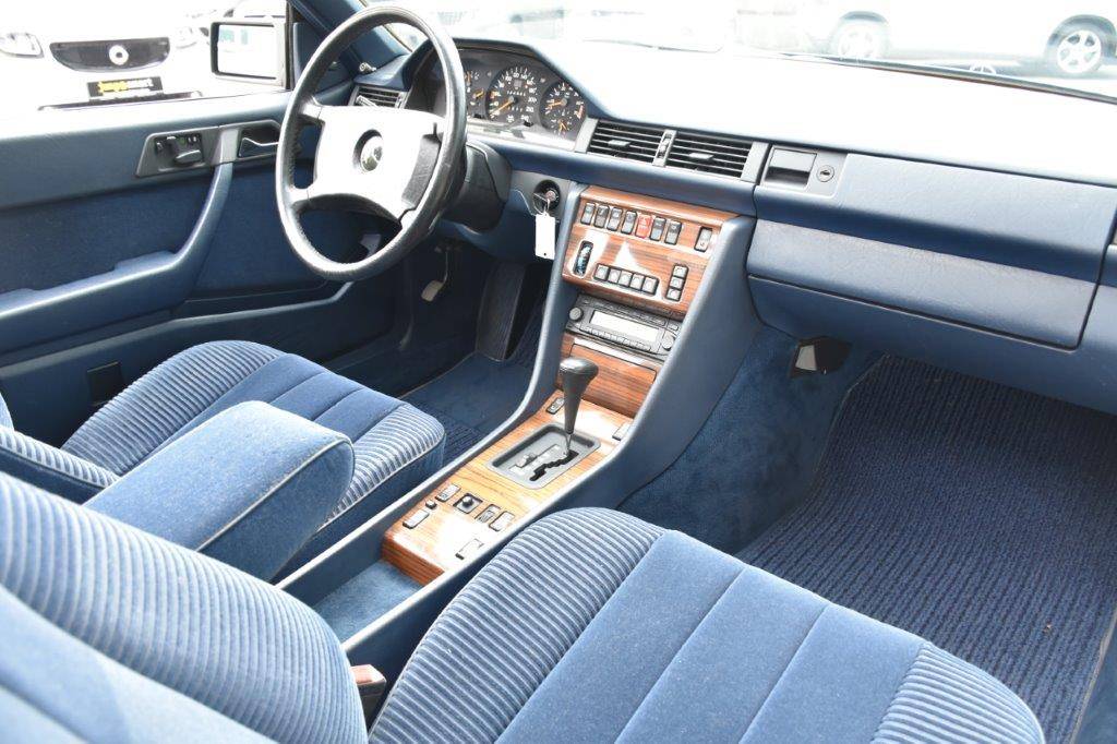 Mercedes Benz 300 Ce 1988 Fur 38 900 Eur Kaufen