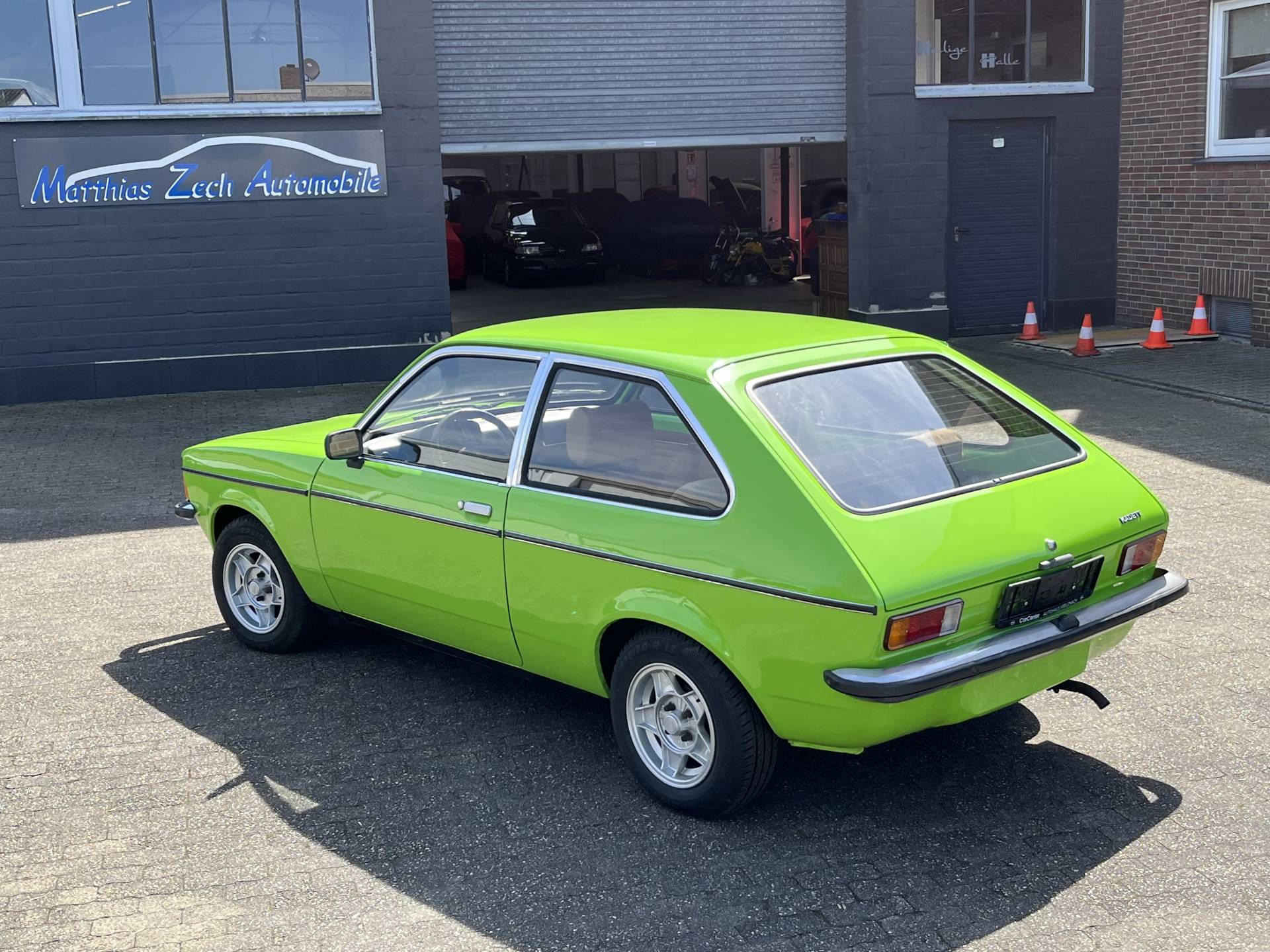 vehicle_ad_standard_image_38e1c65e2a936e5585d71e05a685c63f.jpg