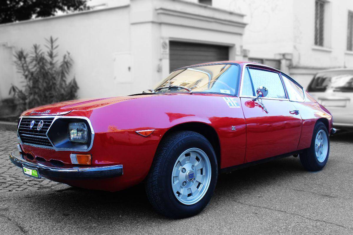 Lancia fulvia sport zagato