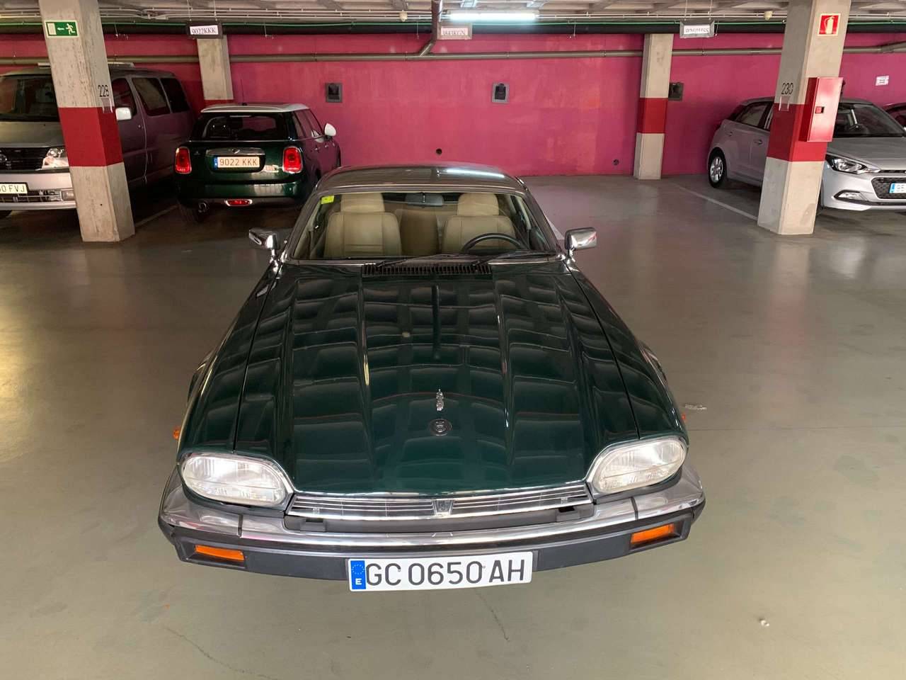 Jaguar XJ S Oldtimer kaufen - Classic Trader