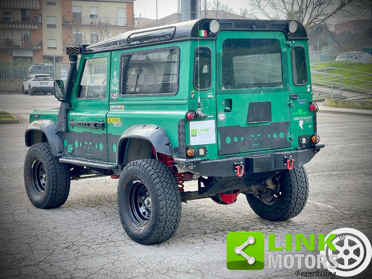 For Sale: Land Rover Defender 90 (1990) offered for AUD 38,871