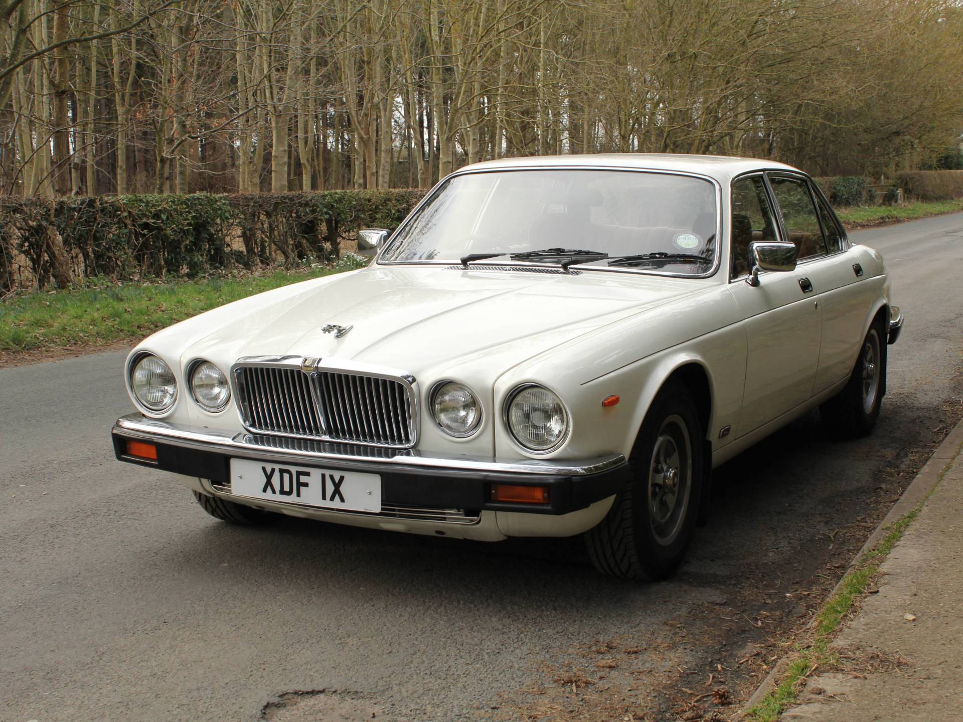 Zu Verkaufen: Jaguar XJ 6 3.4 (1983) angeboten für 15.222