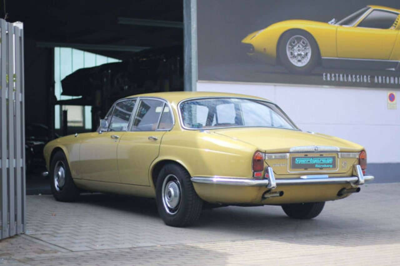 Daimler Sovereign Classic Cars for Sale Classic Trader