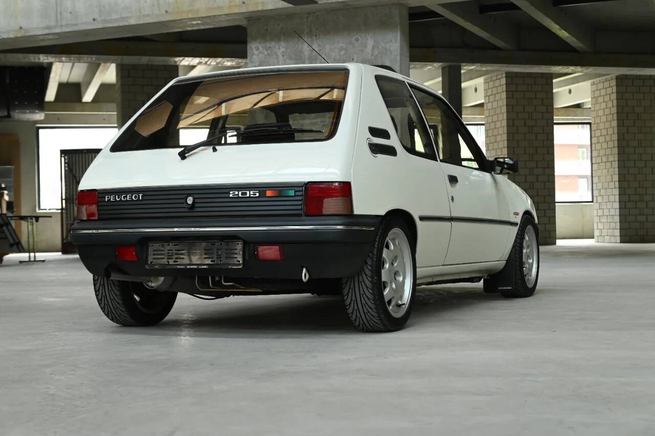 1991 Peugeot 205, foto 6