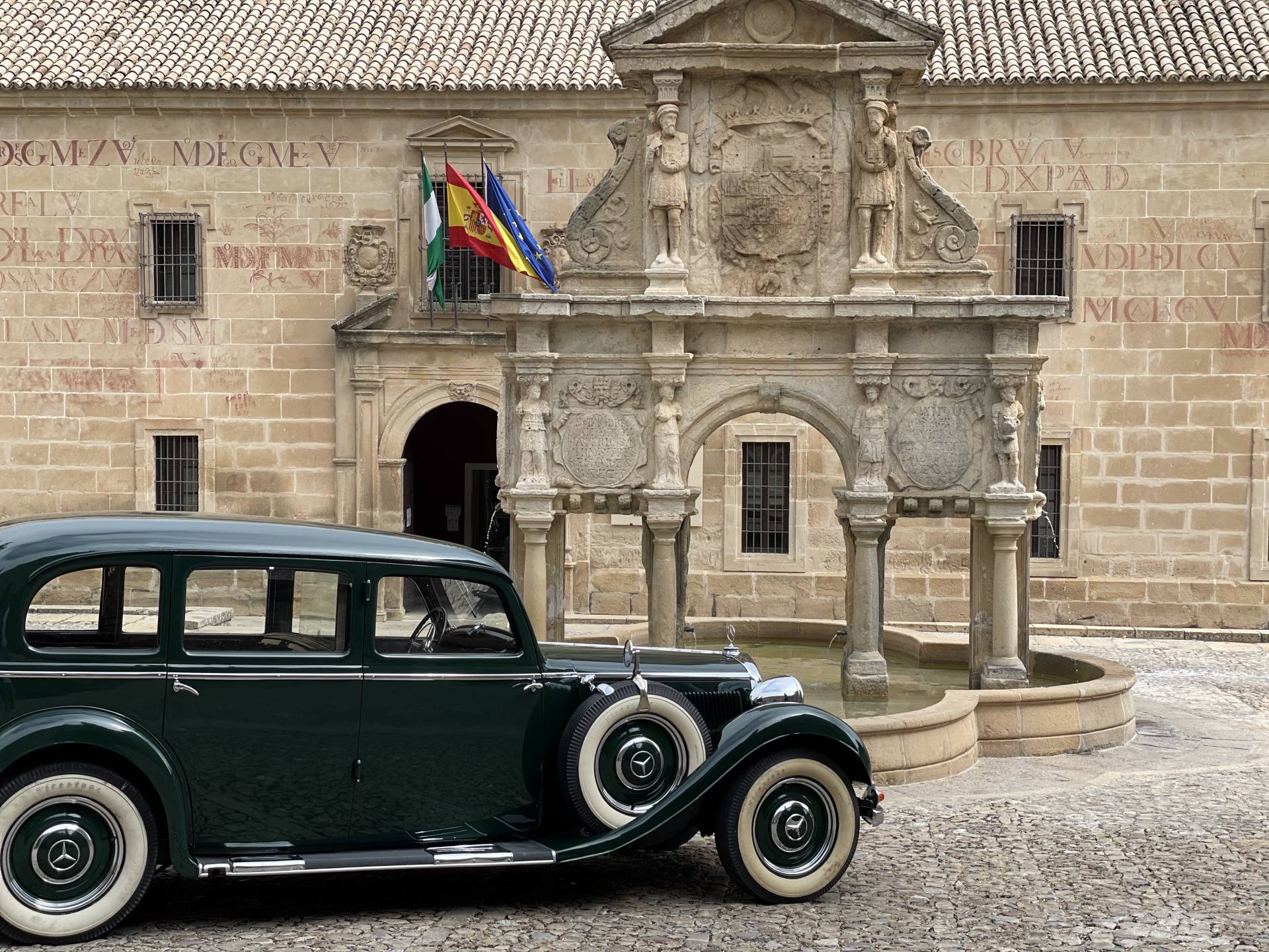 MercedesBenz 320 Oldtimer kaufen Classic Trader