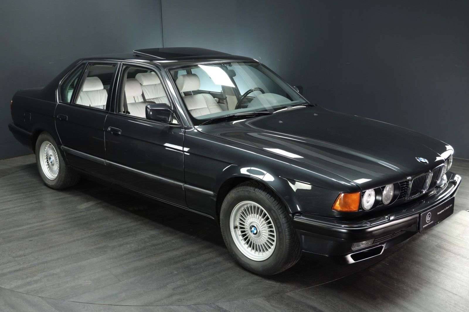 For Sale: BMW 750i (1993) offered for €34,900