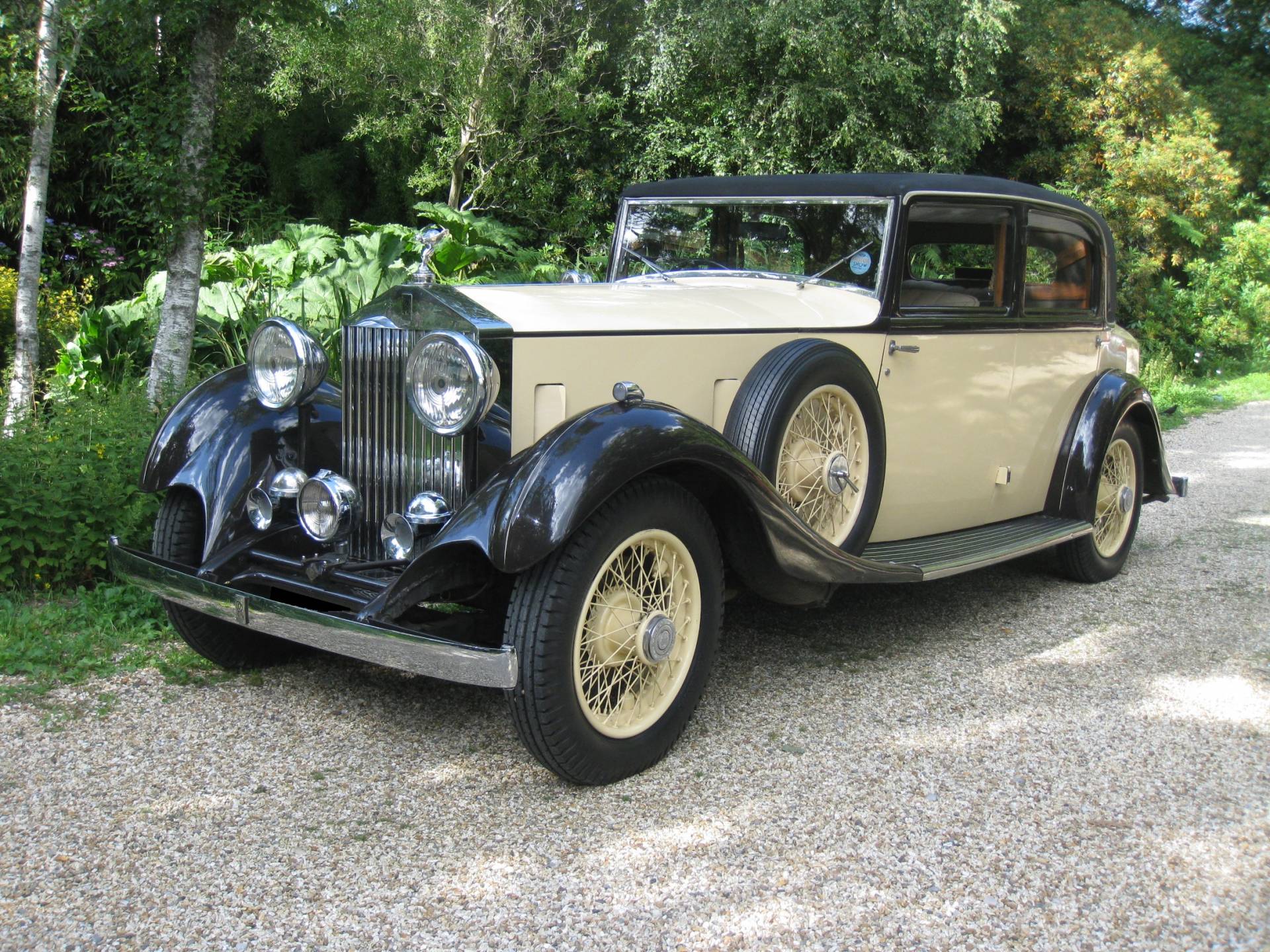 For Sale: Rolls-Royce 20/25 HP Sport Saloon (1933) offered for GBP 49,500