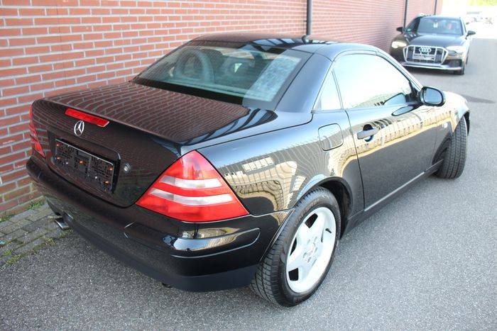 Mercedes Benz Slk 230 Kompressor 1999 Fur 5 500 Eur Kaufen