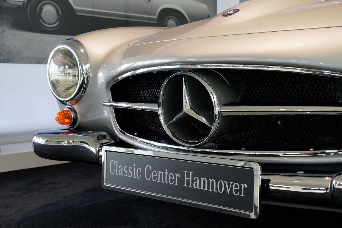 Classic Center Hannover In 30655 Hannover Deutschland Handler Bei Classic Trader