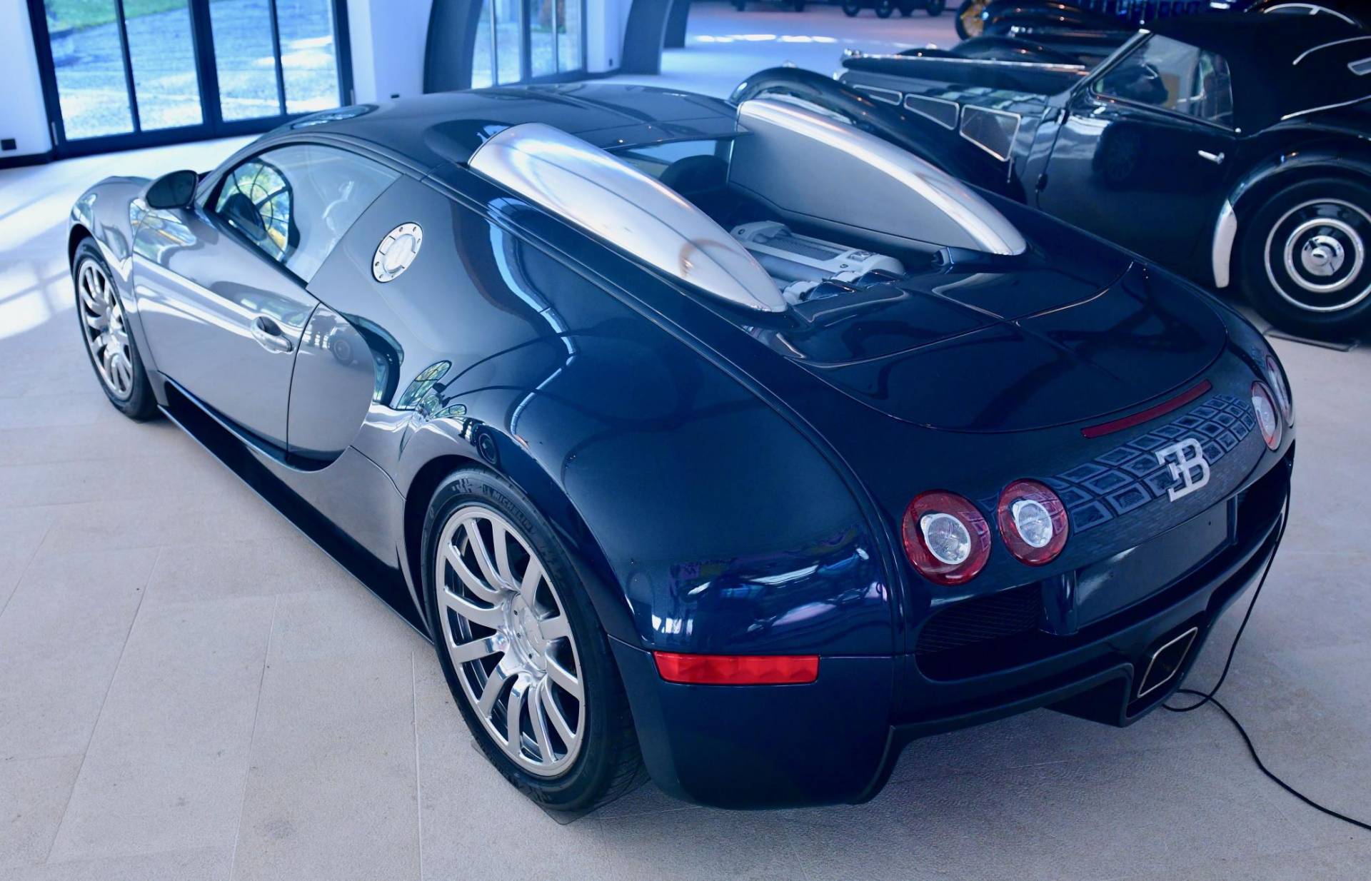 Bugatti eb veyron