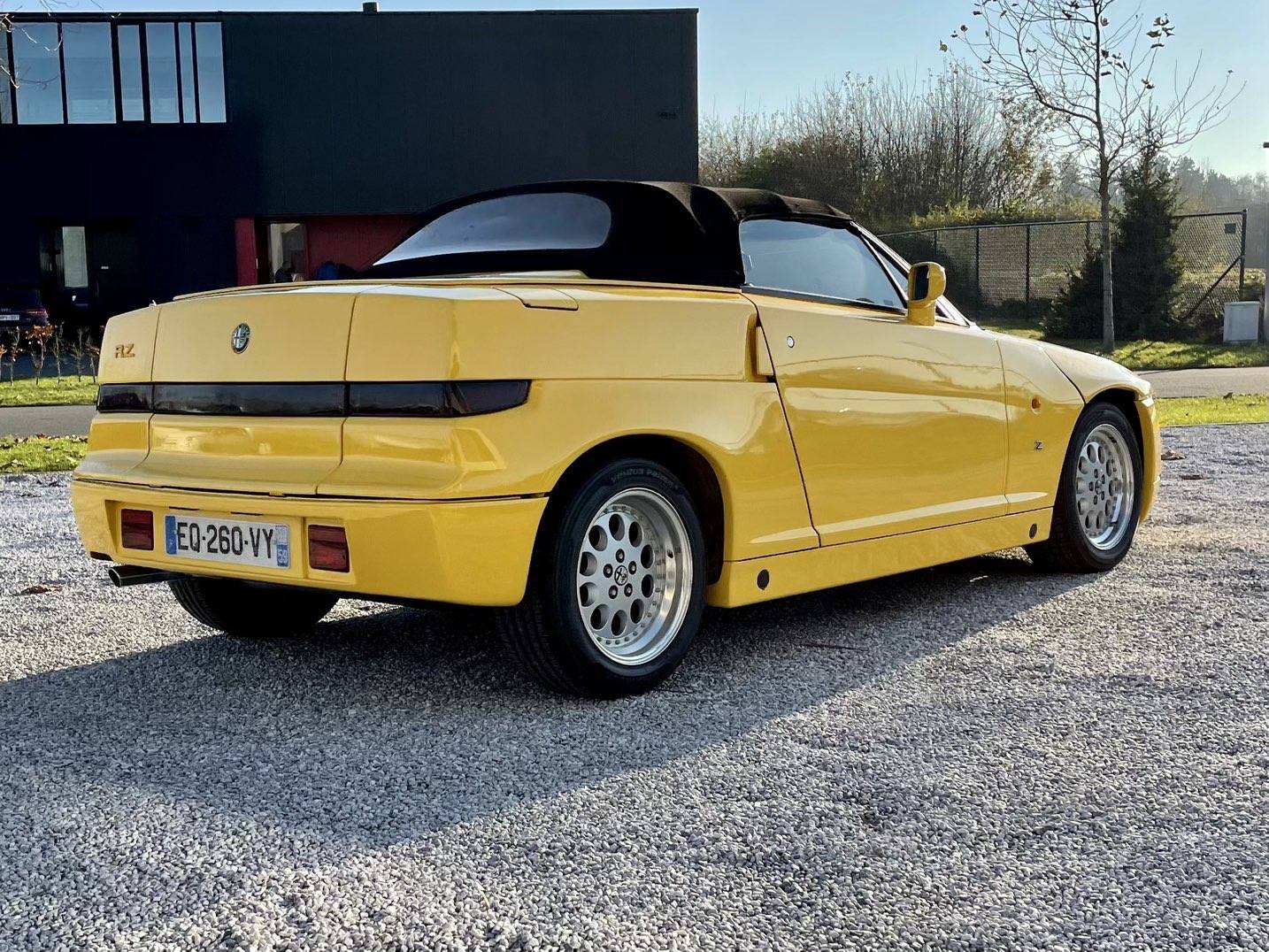 For Sale: Alfa Romeo RZ (1993) offered for AUD 120,946