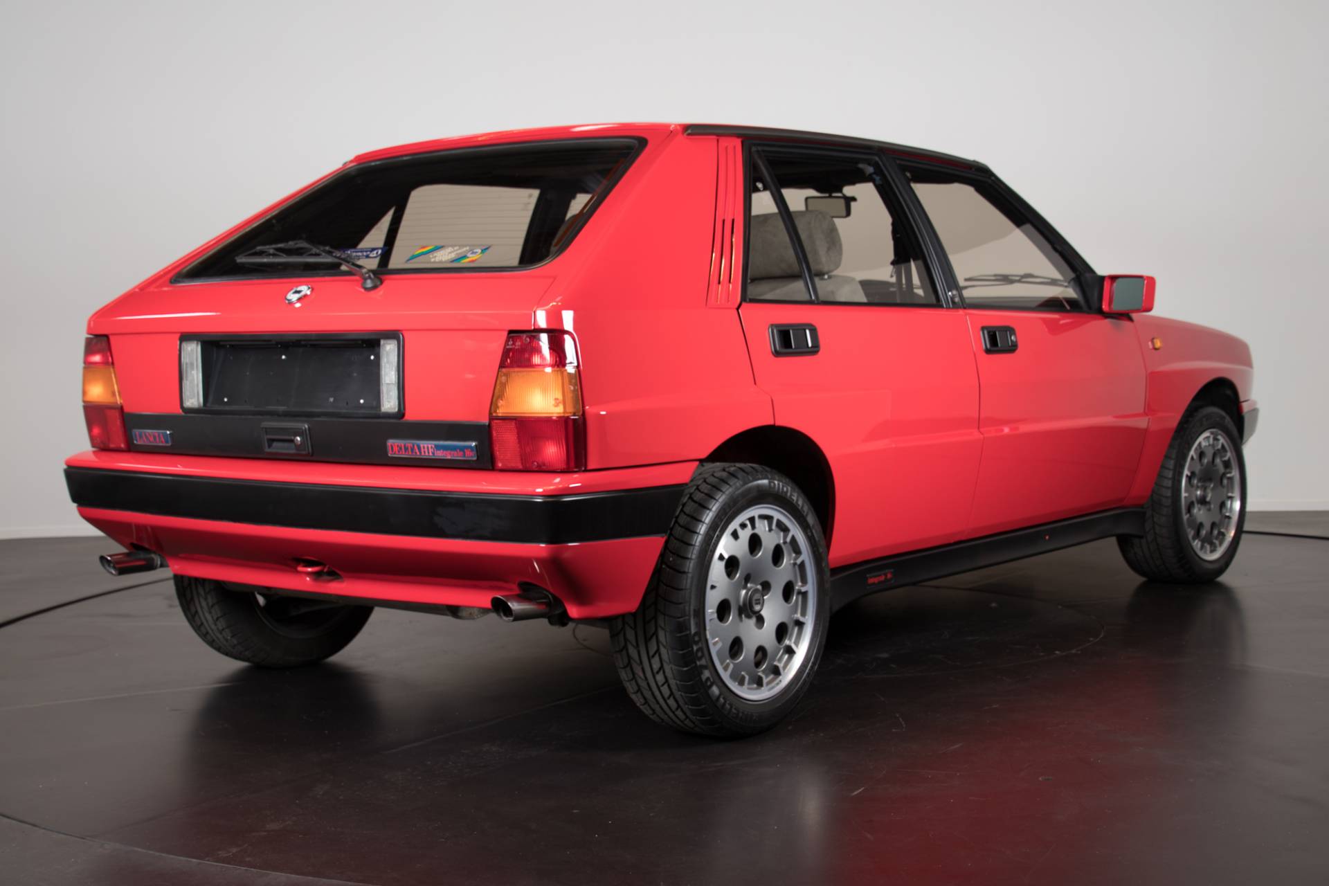 Lancia delta integrale 16v