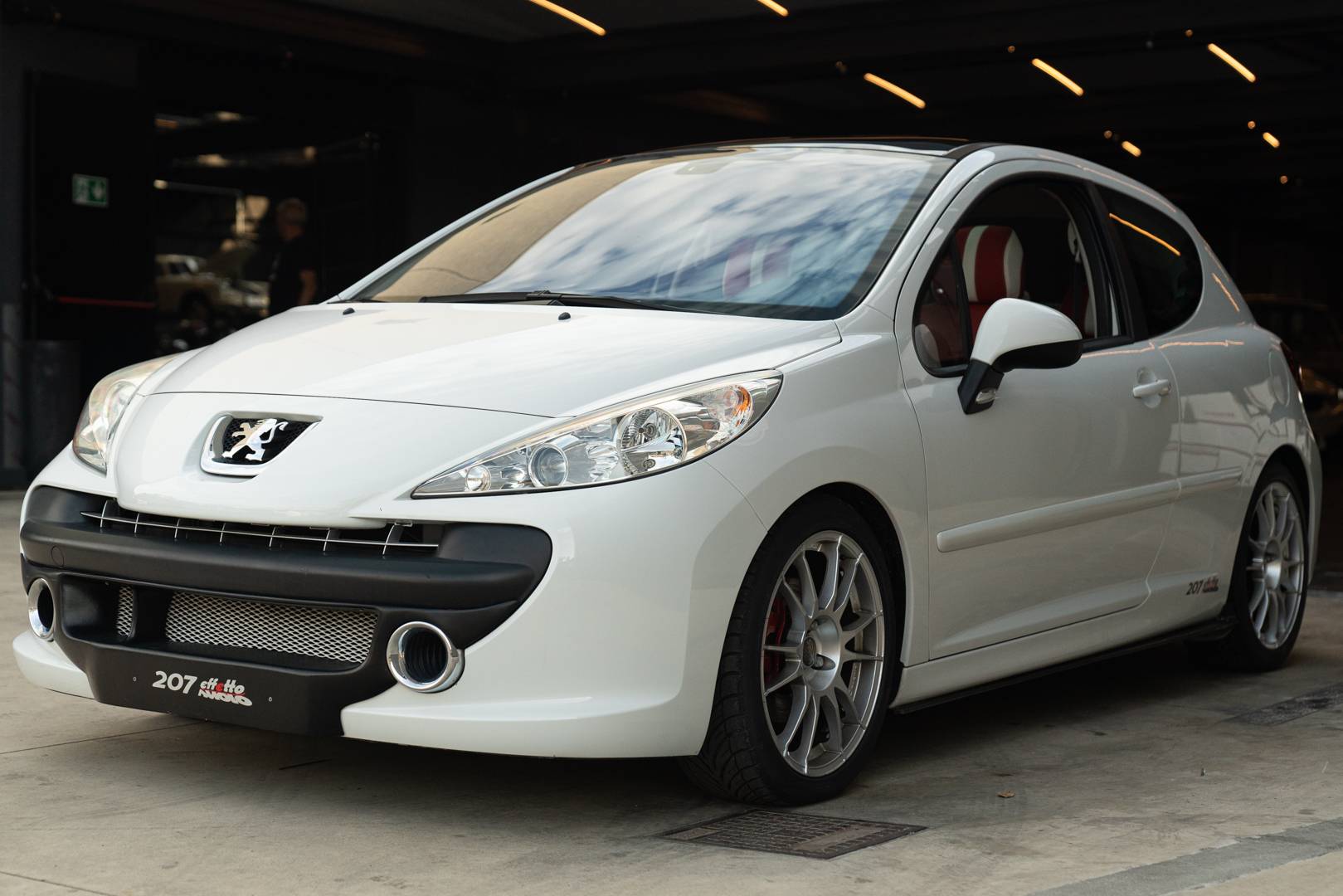 Zu Verkaufen: Peugeot 207 CC 1.6 VTi (2007) angeboten für 26.600 €