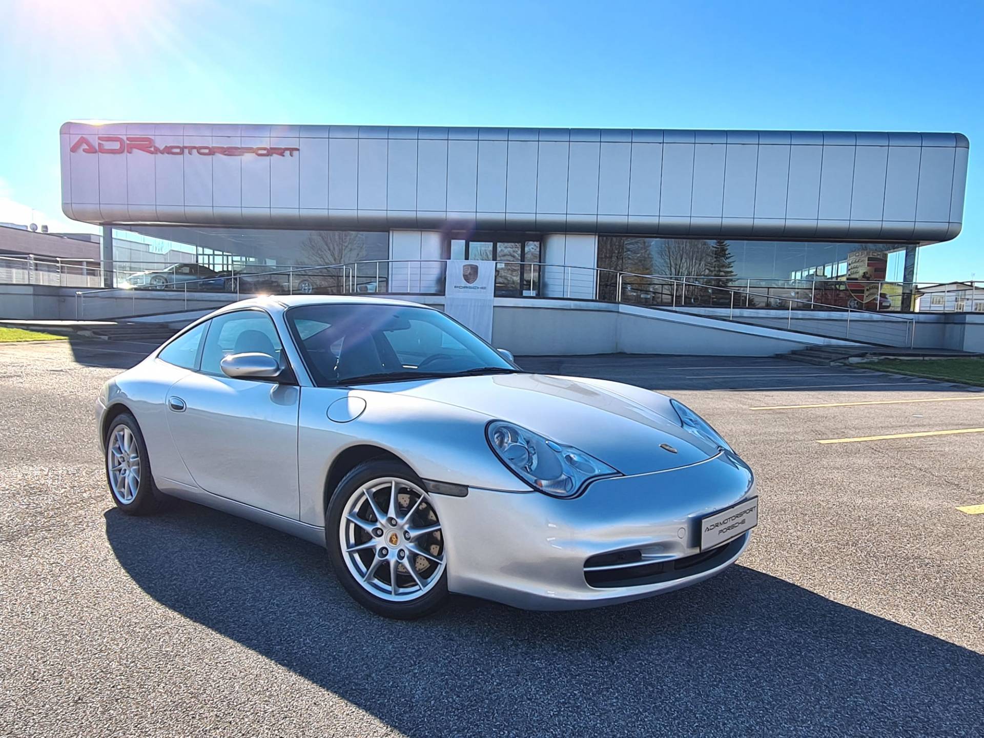 For Sale: Porsche 911 Carrera (2003) offered for $73,404