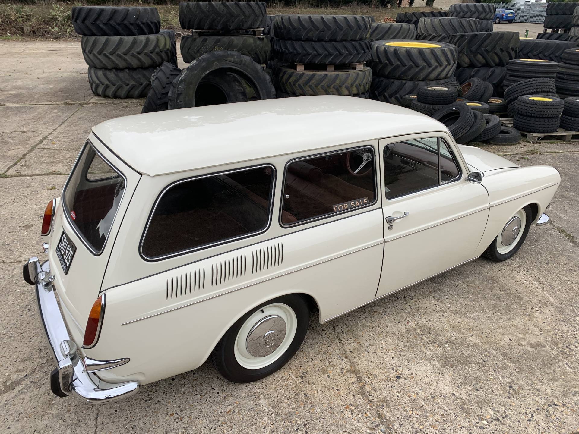 For Sale: Volkswagen 1600 Variant (1966) offered for GBP 27,995
