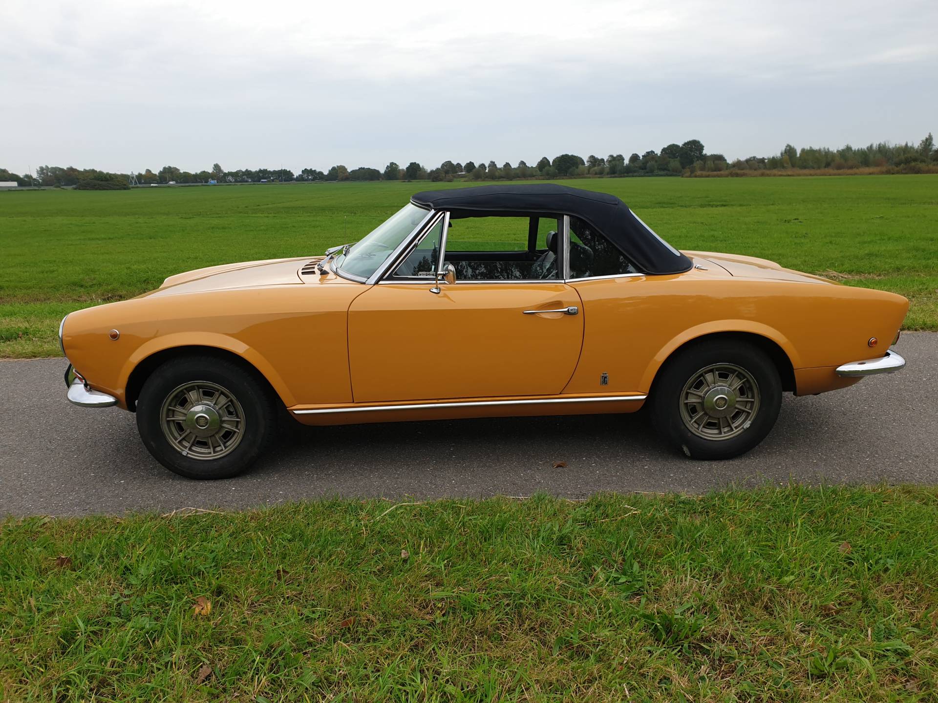 1969 Fiat 124 Spider