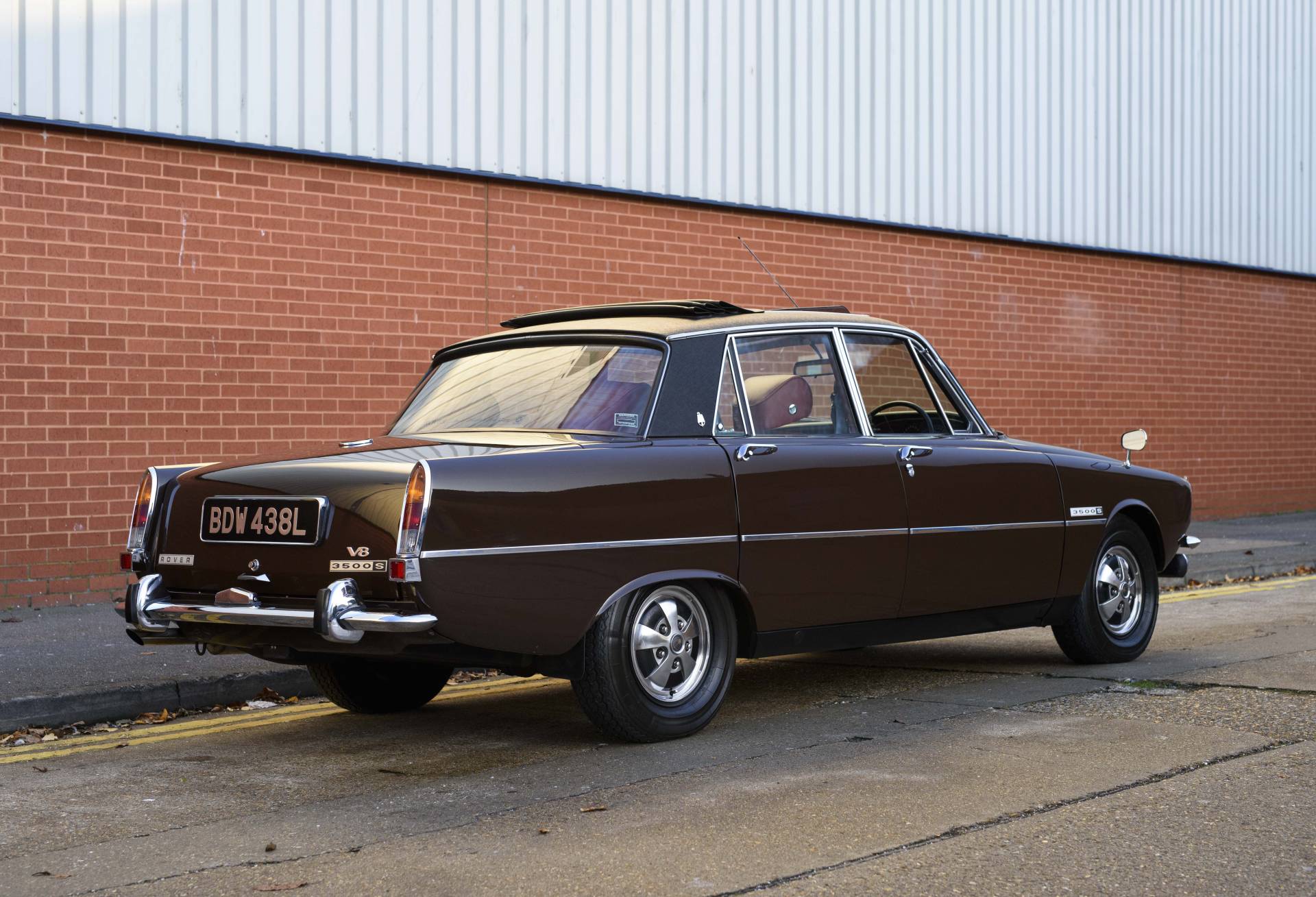 For Sale: Rover 3500 (1972) offered for GBP 32,950