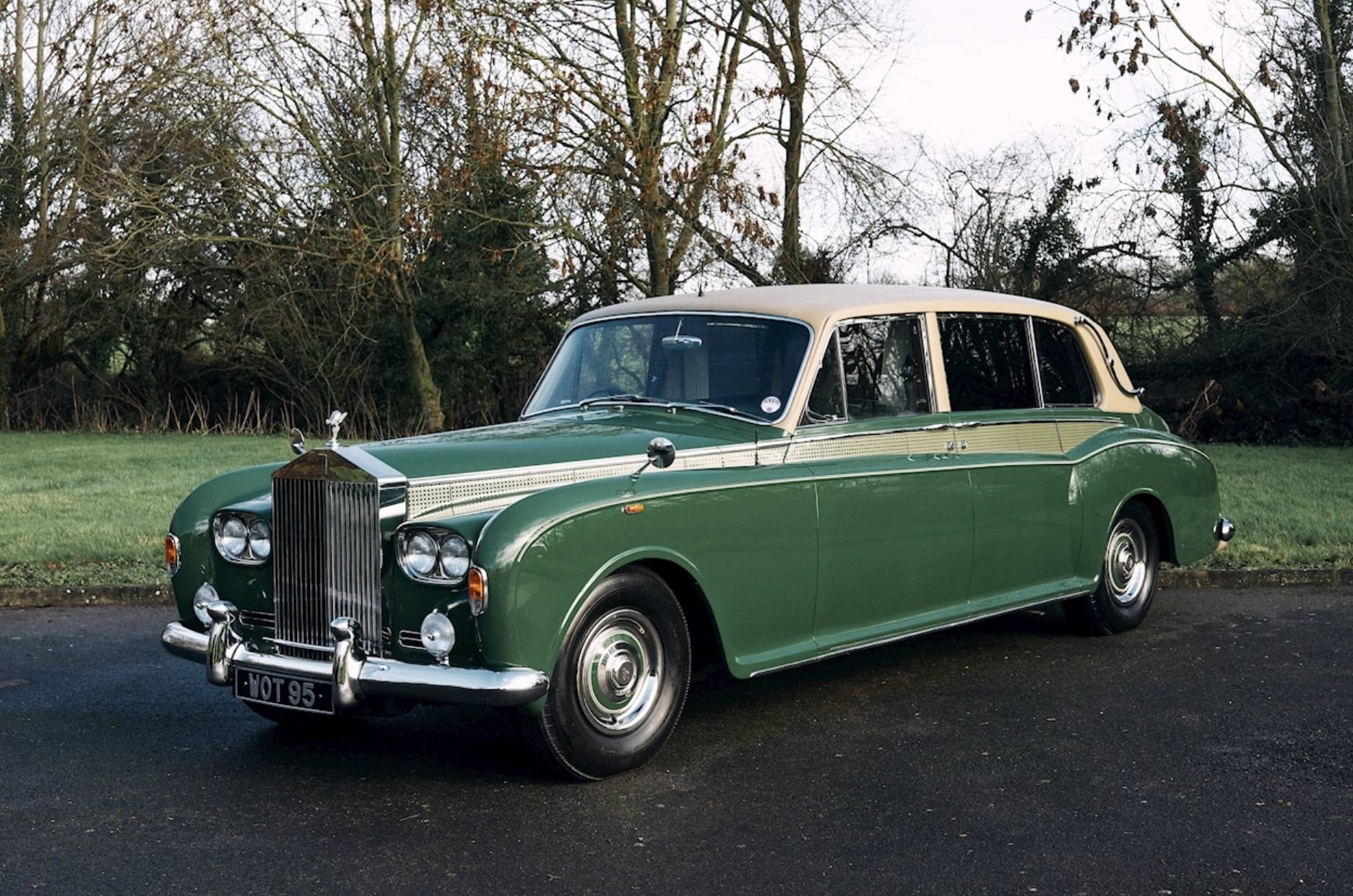 For Sale: Rolls-Royce Phantom VI (1969) offered for AUD 216,256