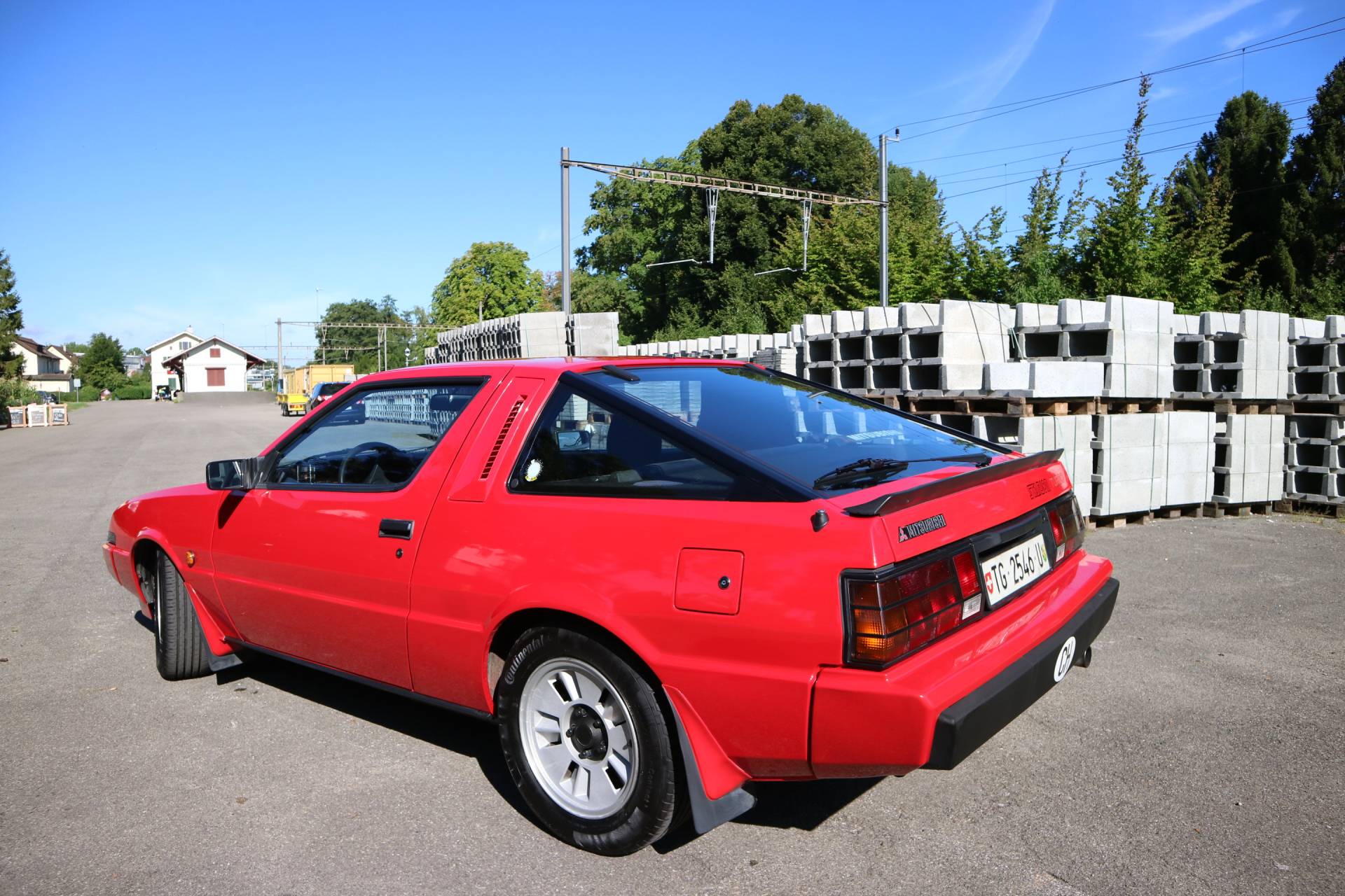 1986 mitsubishi starion