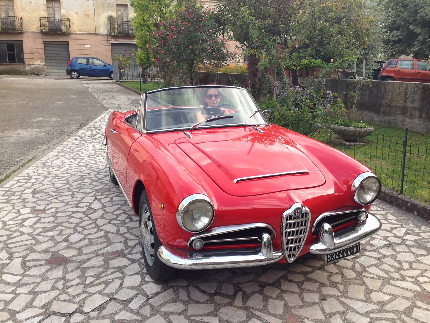 Alfa Romeo Giulia 1600 Spider (1962) in vendita a 70.000 EUR Alfa Romeo Giulia 1600 Spider (1962) in vendita a 70.000 EUR