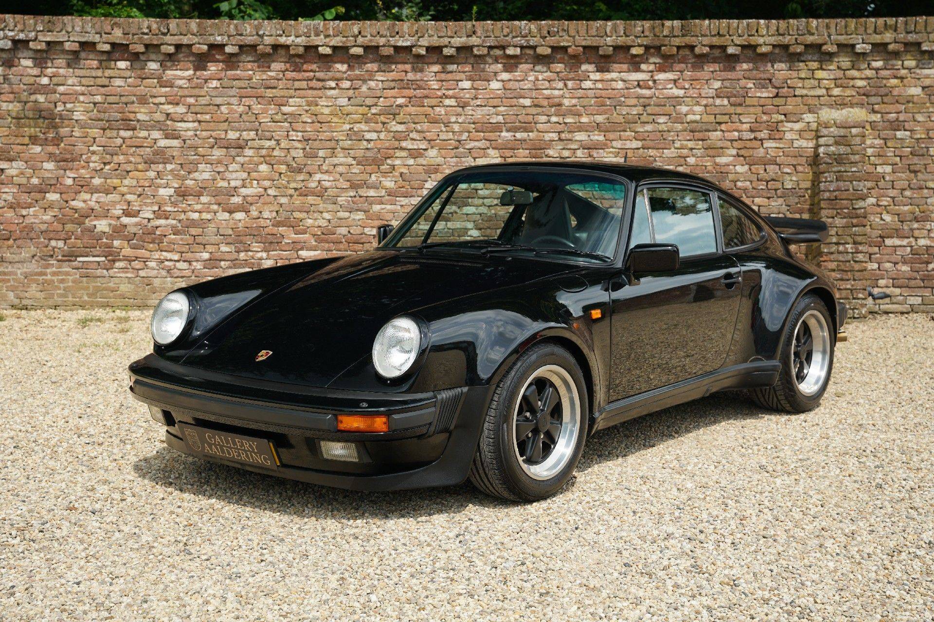 For Sale: Porsche 911 Carrera  (1989) offered for GBP 104,784