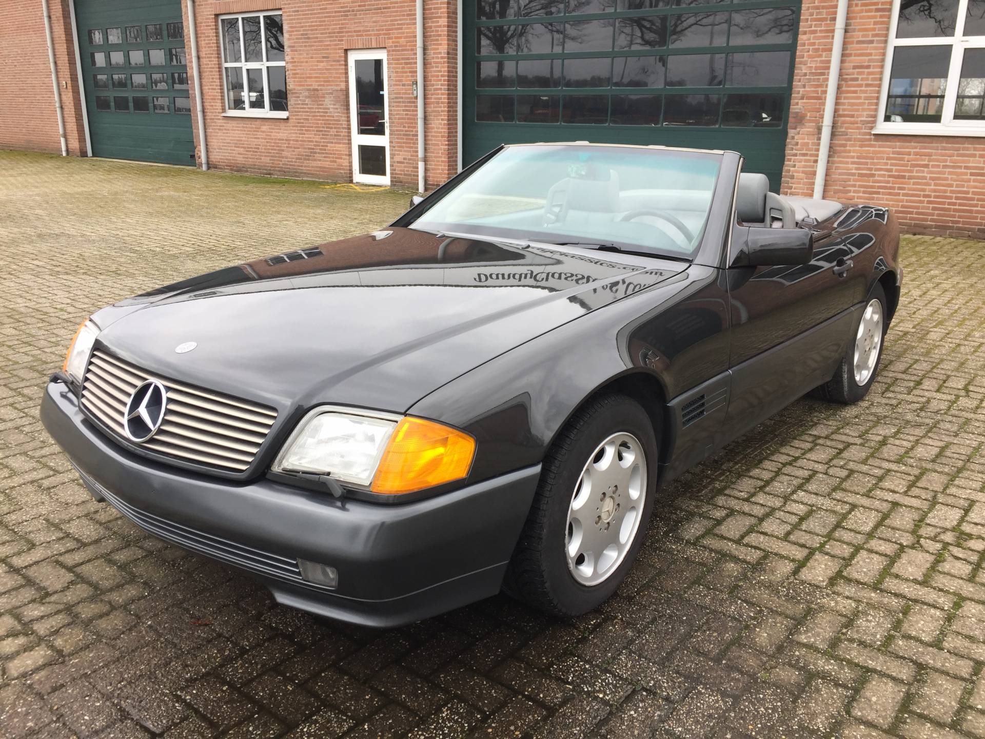 for-sale-mercedes-benz-sl-320-1994-offered-for-gbp-6-725