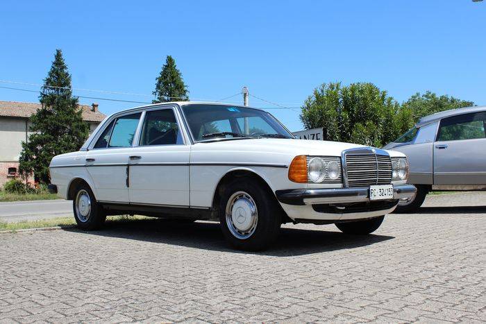 Mercedes Benz 123er Oldtimer Kaufen Classic Trader