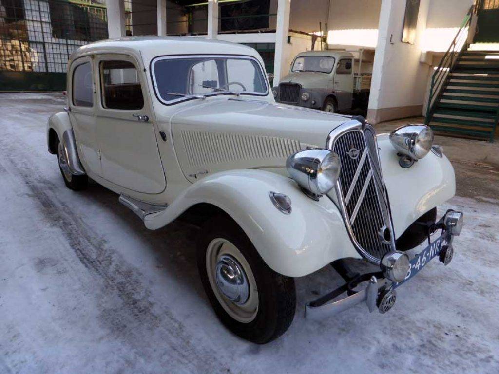 For Sale: Citroën Traction Avant 11 BL (1954) Offered For AUD 29,290