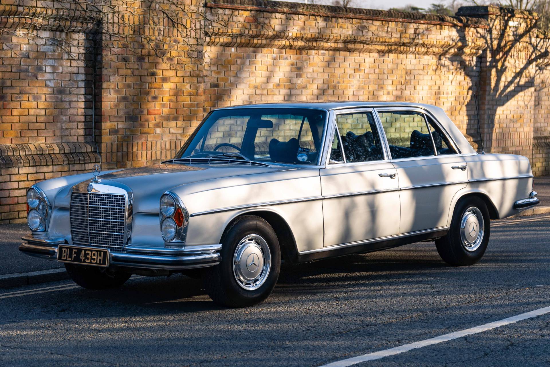 Mercedes-Benz 300 Classic Cars for Sale - Classic Trader