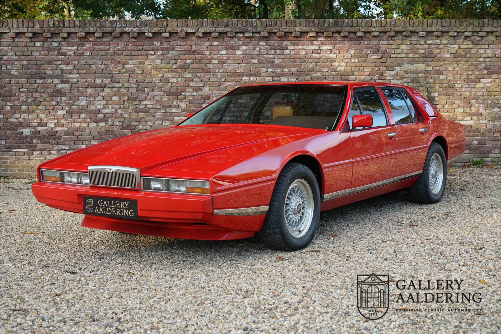 For Sale Aston Martin Lagonda (1984) offered for GBP 96,542