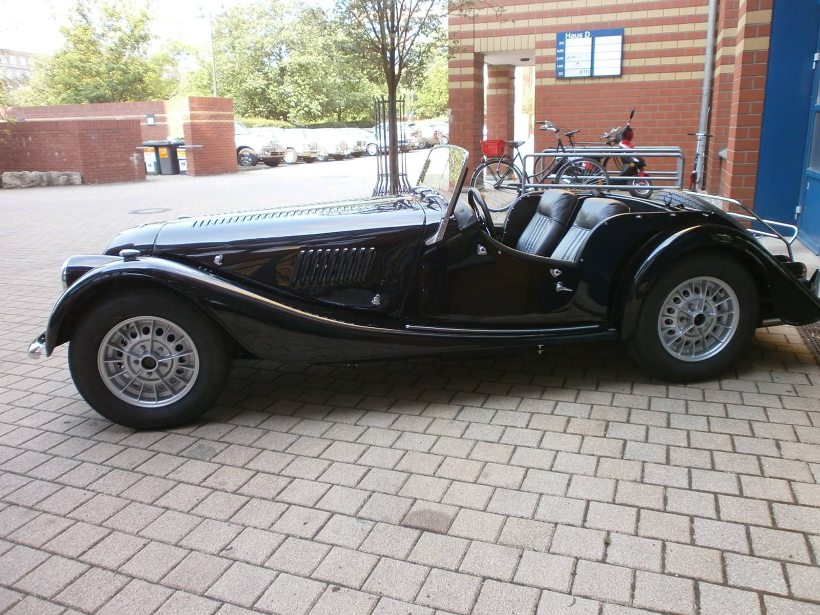 Zu Verkaufen Plus 8 (1974) angeboten für 69.500