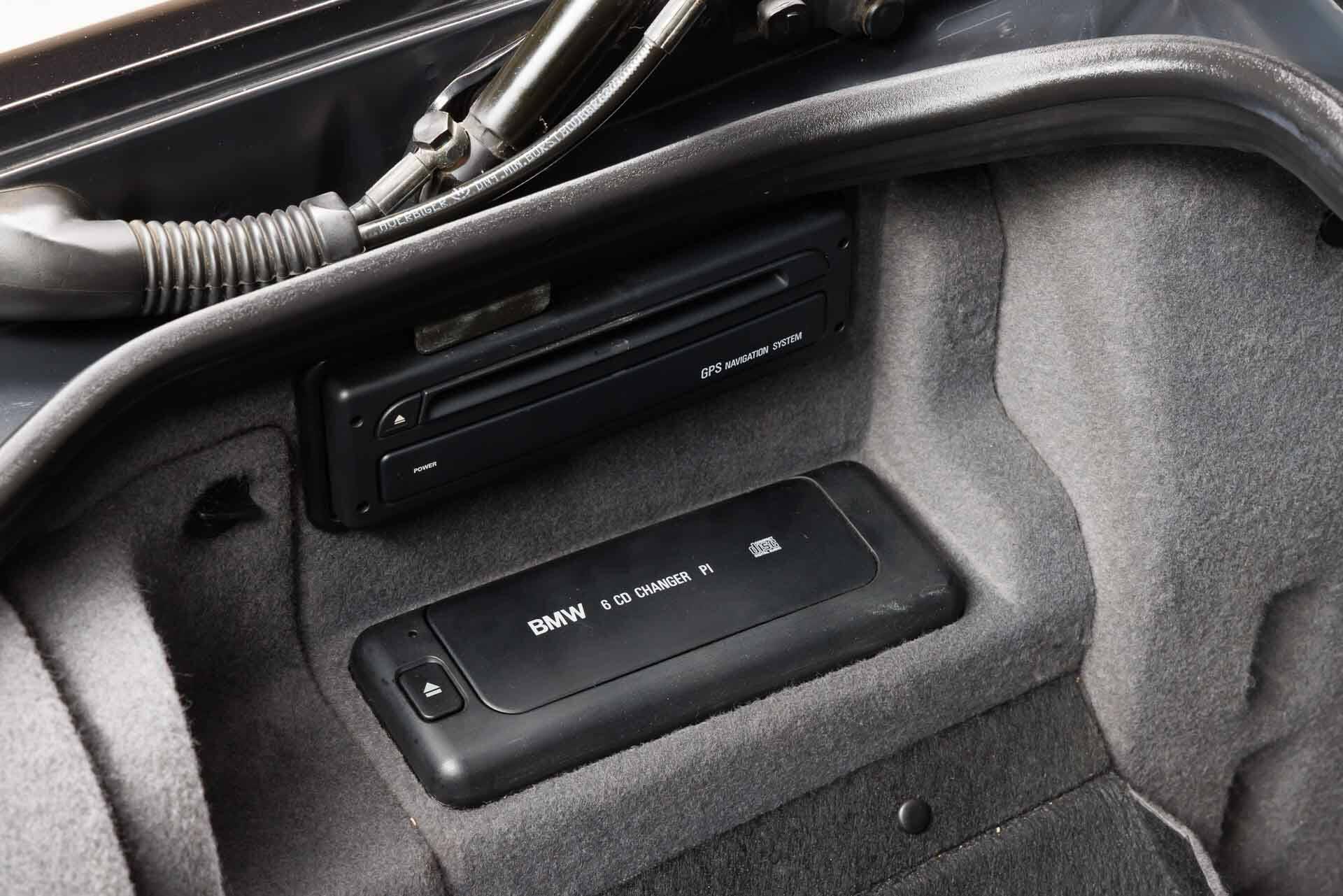 BMW 750i E38 2000