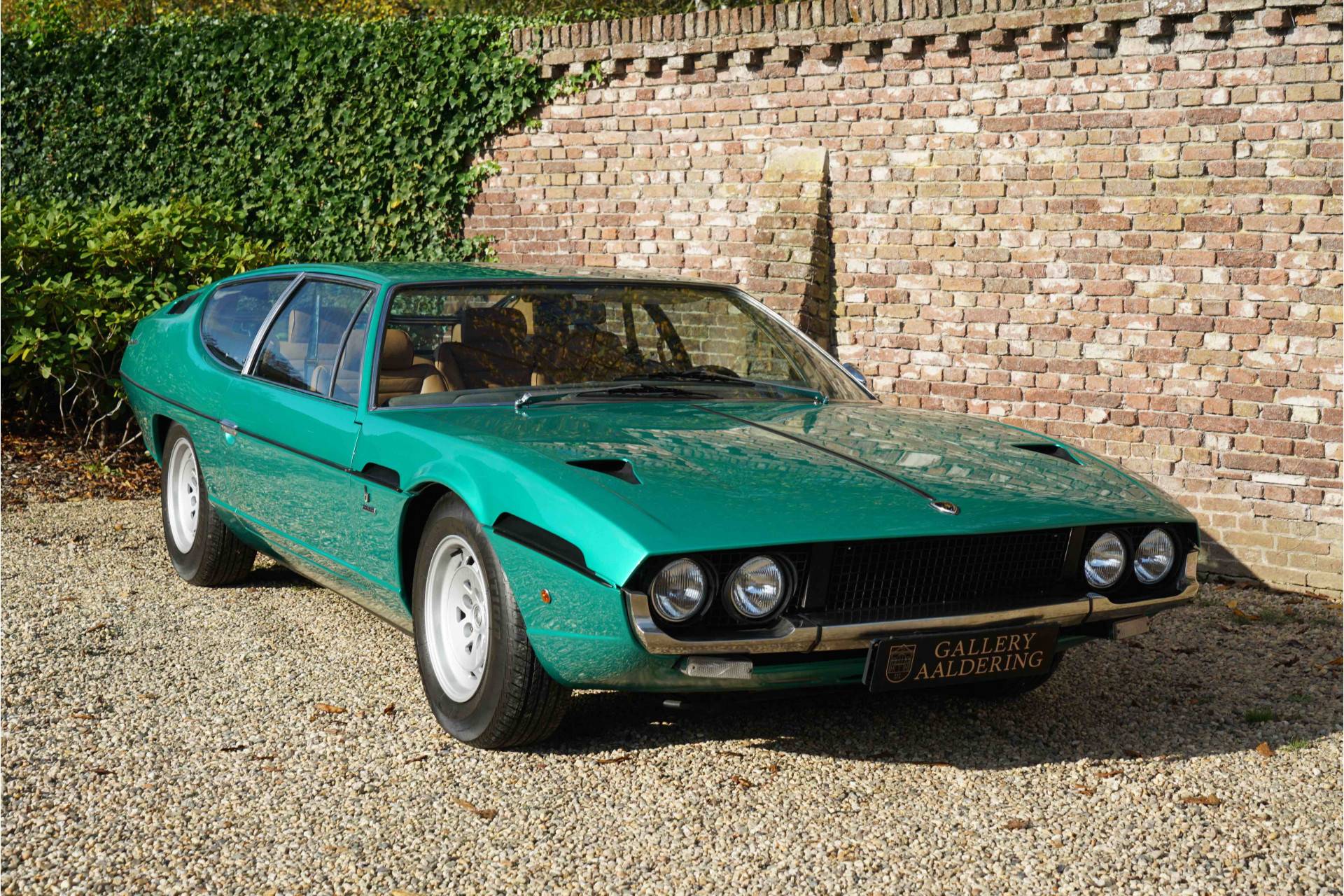 Lamborghini espada 400 gt