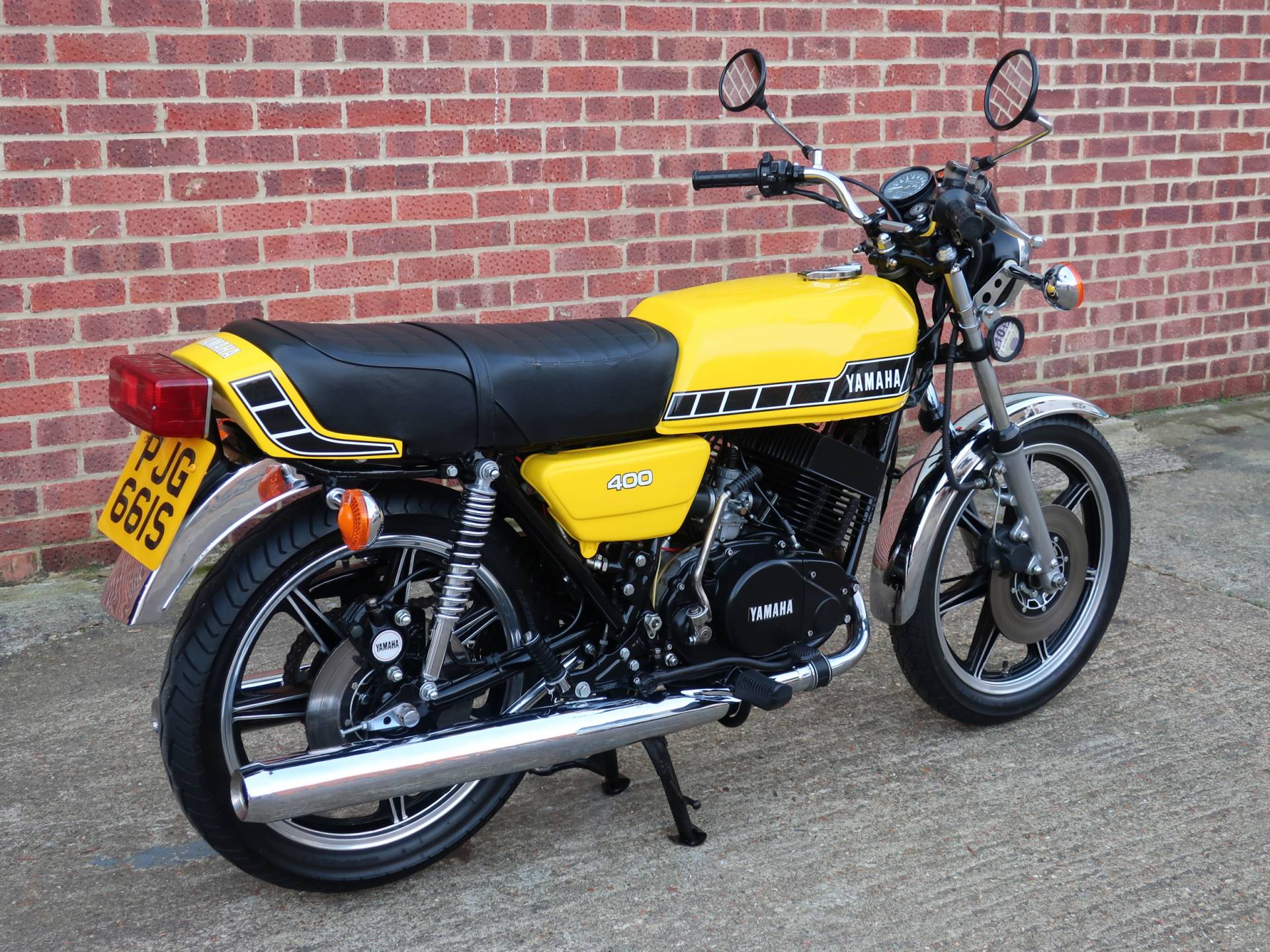 For Sale Yamaha RD 400 (1978) offered for GBP 9,995