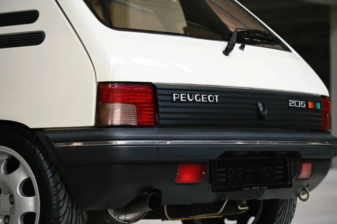 1991 Peugeot 205, foto 7