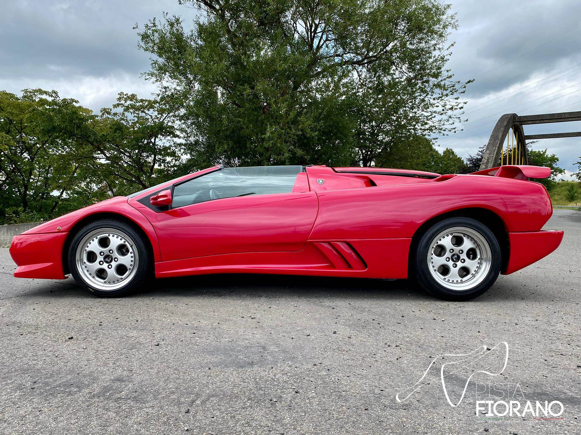 For Sale Diablo VT Roadster (1996) offered for AUD 380,277