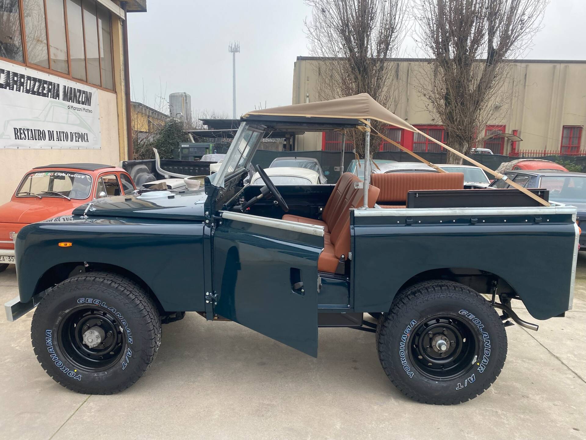 Land Rover 88 Serie II A Geländewagen Oldtimer kaufen - Classic Trader