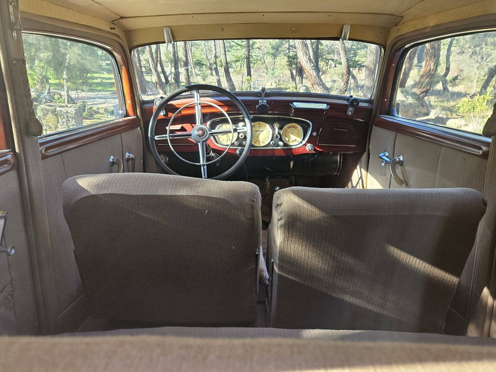 1936 Mercedes-Benz 230, foto 2