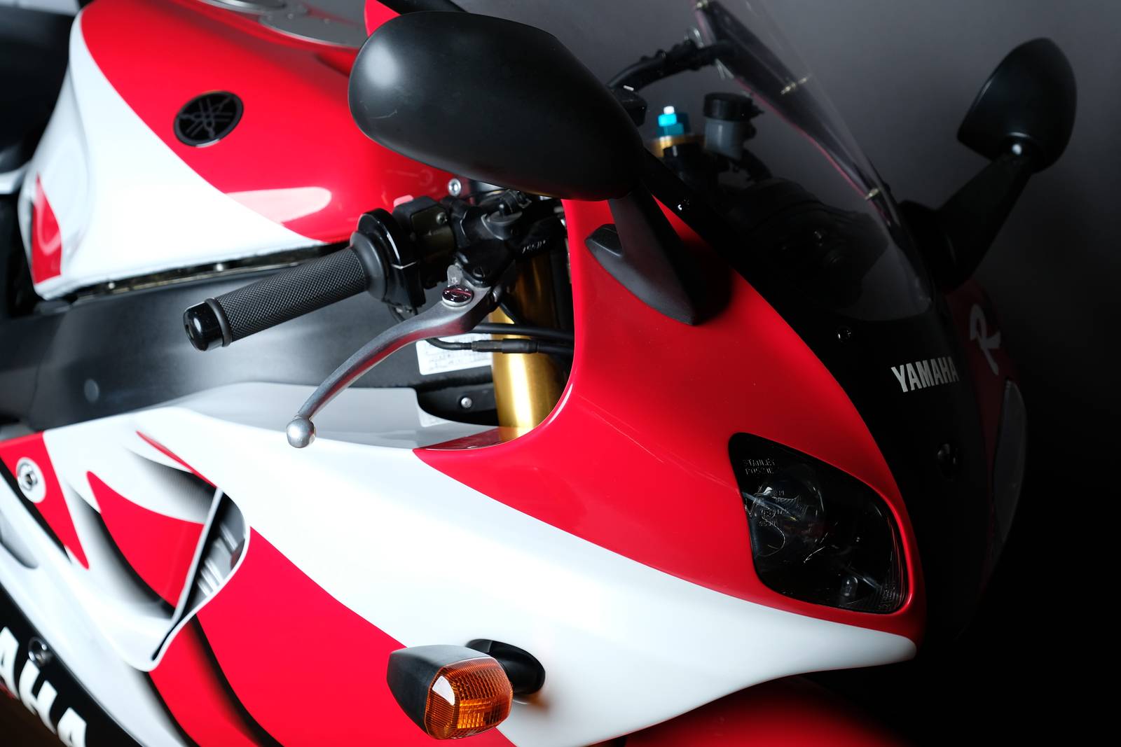 For Sale: Yamaha YZF 750 R7 (2001) offered for £47,500