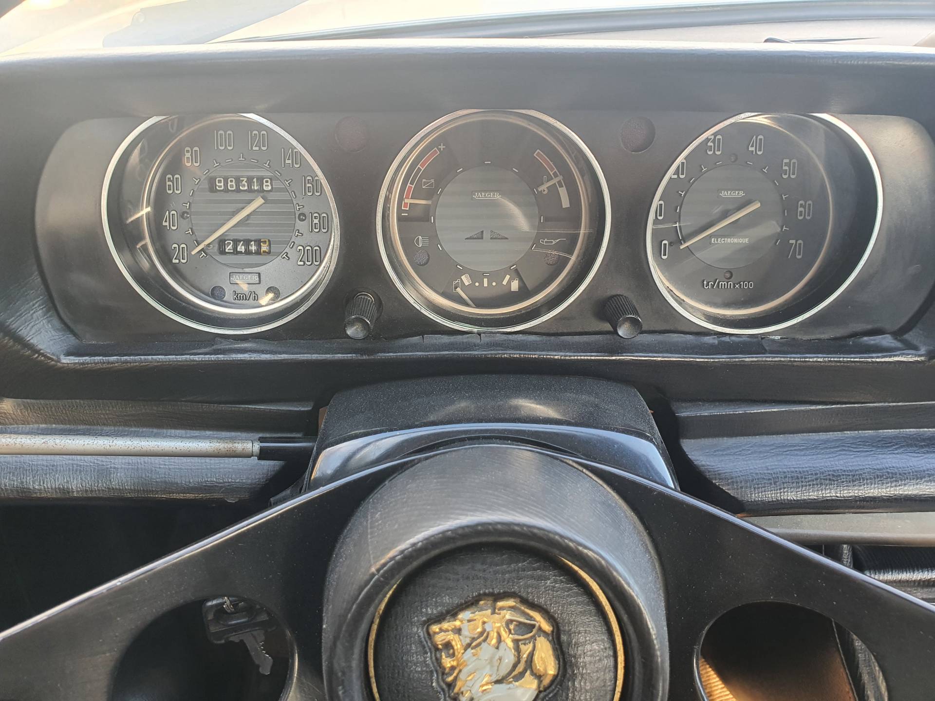 vehicle_ad_standard_image_74a20c11268a888ab0b2a7d0b7662b32.jpg