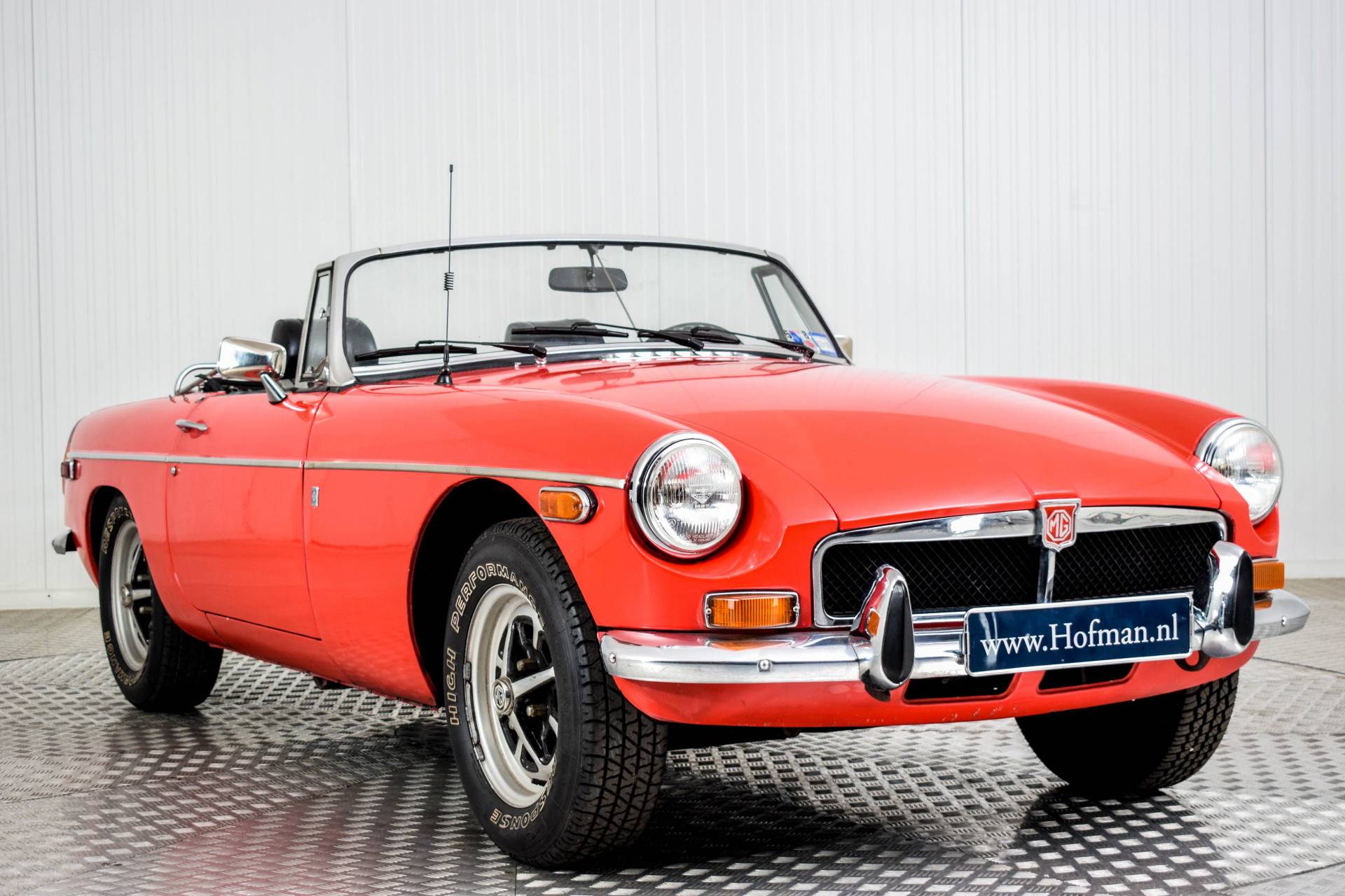 MG MGB (1974) für CHF 14'044 kaufen