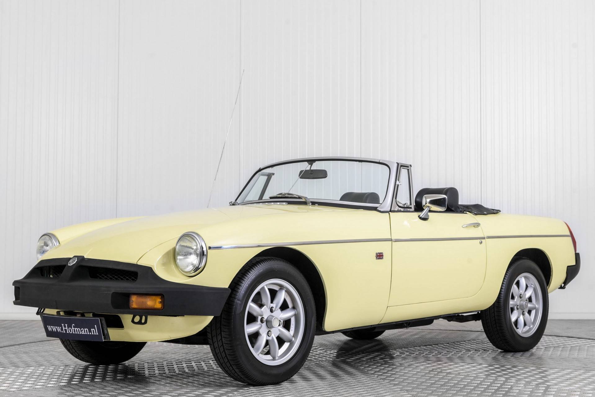 MG MGB (1976) für 9.990 EUR kaufen