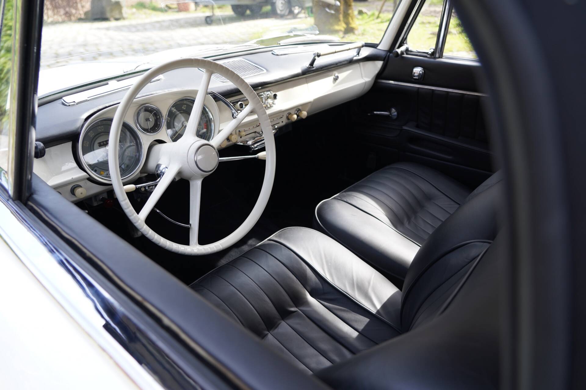 1957 BMW 503, foto 12