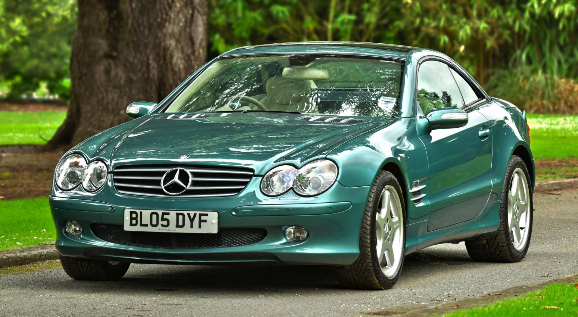 For Sale: Mercedes-Benz SL 350 (2005) offered for GBP 22,500