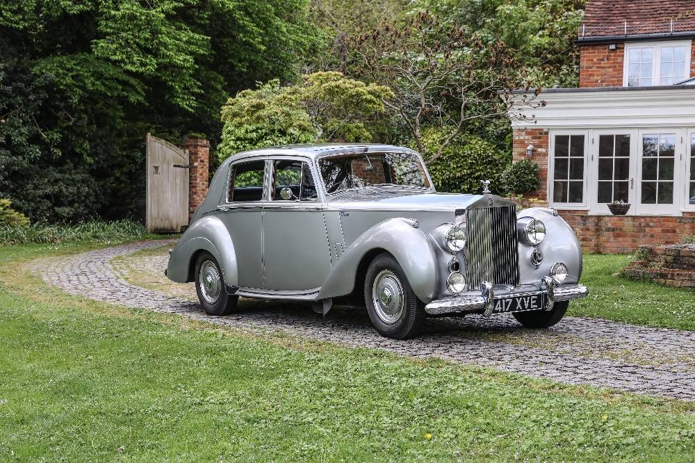 rollsroycesilverdawn2  Wedding Car Hire