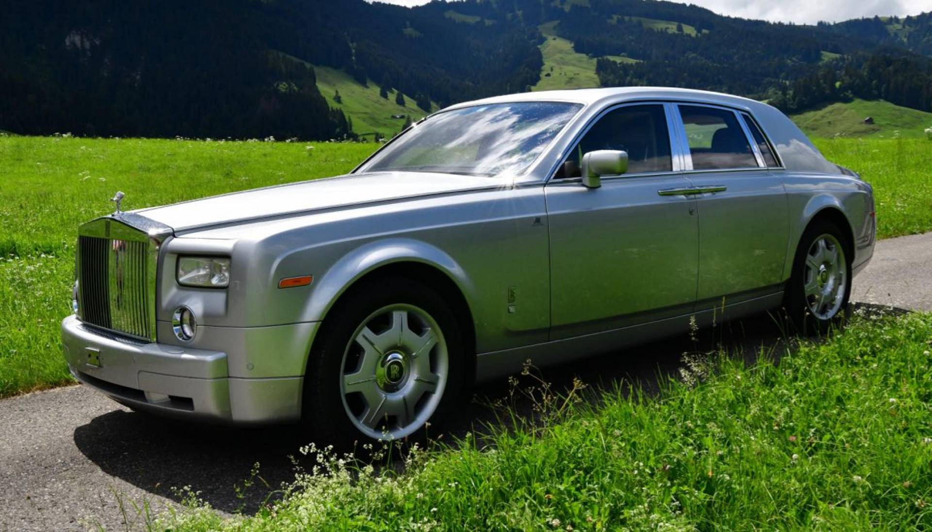 For Sale RollsRoyce Phantom VII (2005) offered for AUD 151,370